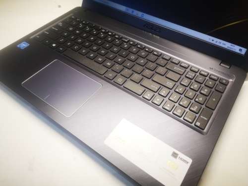 2020 MODEL!*AS NEW!!!*STUNNING 8th GEN*ASUS x543*N4000*4GB*500GB*UHD 600 GRAPHICS*WARRANTY 2021
