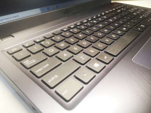 2020 MODEL!*AS NEW!!!*STUNNING 8th GEN*ASUS x543*N4000*4GB*500GB*UHD 600 GRAPHICS*WARRANTY 2021