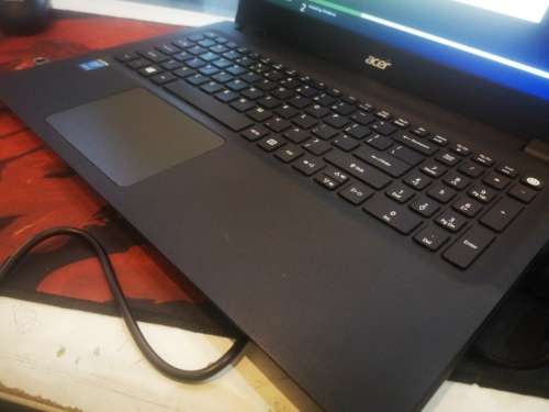 *HIGH BUSINESS SPEC**ACER TRAVELMATE TMP257*i5-5200U*8GB RAM*1000GB HDD*HD DISPLAY*DVD WRITER