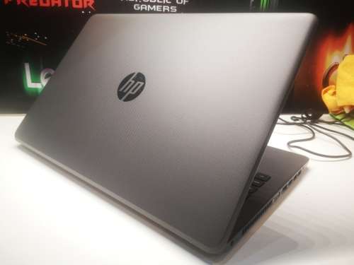 LATEST DESIGN**HP 15*AMD E2-9000u*2+2 CORE*RADEON R2*8GB RAM*500GB HDD*DVD*