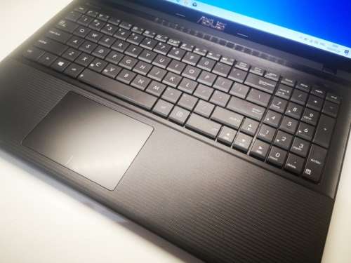 ICE COOL TECH*ASUS PRO X55C*i5-3320M*6GB DDR3*750GB HDD*SONICMASTER*INSTANT ON*