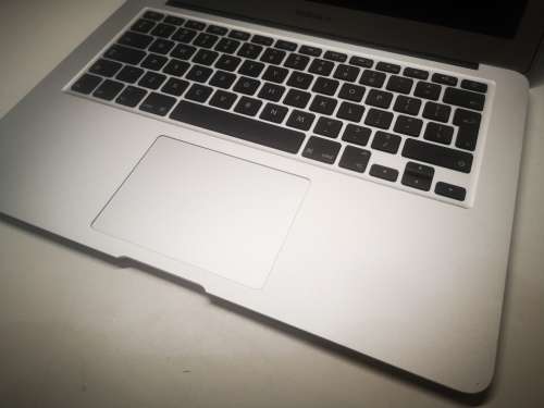 HIGH SPEC**EXCELLENT**APPLE MACBOOK AIR i5*128GB SSD*4GB RAM*13.3"*295 CYCLES