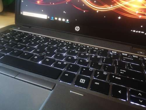 Fast BUSINESS LAPTOP*HP ELITEBOOK 840 G1*i5VPRO-4300U*HD+*8GB RAM*500GB HDD*BACKLIT
