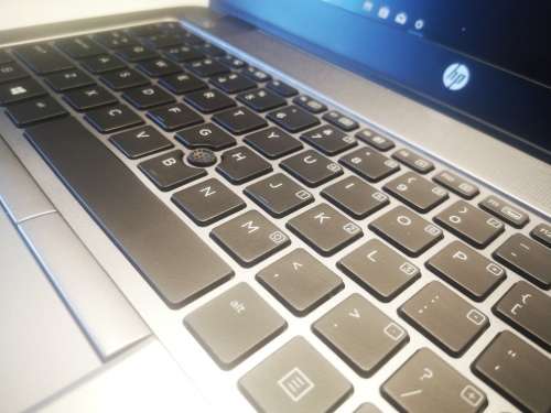 Fast BUSINESS LAPTOP*HP ELITEBOOK 840 G1*i5VPRO-4300U*HD+*8GB RAM*500GB HDD*BACKLIT