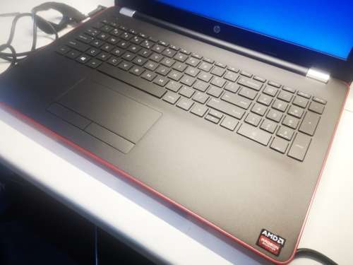 *QUAD CORE BEAST!*HP NOTEBOOK 15*AMD QUAD CORE A10-9620P*7TH GEN*RADEON R5*8GB DDR4*1000GB HDD*