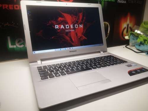 ***Monstrous SPEC Beauty!*LENOVO IDEAPAD 500*i5-6200U*FULL HD*RADEON R7*BACKLIT*1000GB HDD*JBL SPEAK