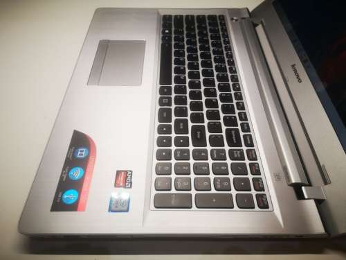 ***Monstrous SPEC Beauty!*LENOVO IDEAPAD 500*i5-6200U*FULL HD*RADEON R7*BACKLIT*1000GB HDD*JBL SPEAK