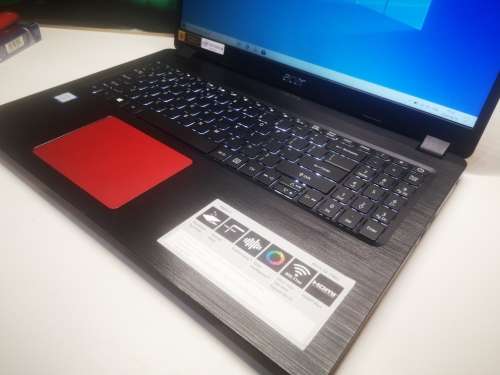 VERY HIGH SPEC!*8th GEN i7 BEAUTY*ACER ASPIRE 5*i7-8565U*OPTANE 1000GB*8GB DDR4*IPS FHD*