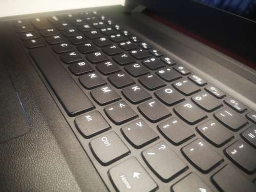 STUNNING AS NEW*LENOVO IDEPAD 110*i3-6006*4GB DDR4*500GB HDD*DVD*HD
