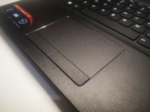 STUNNING AS NEW*LENOVO IDEPAD 110*i3-6006*4GB DDR4*500GB HDD*DVD*HD