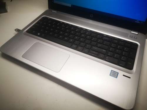 MASSIVE SPEC*Engineering/Graphic Design*HP PROBOOK 450 G4*I7-7500u*16GB*256GB SSD+500gb*NVIDIA 930MX