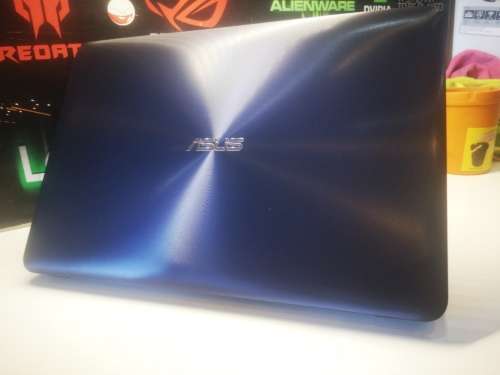 *VERY HIGH SPEC*CAD-GAMING-DESIGN*ASUS X556U*i7-6500U*8GB*EVO 250GB SSD*1000GB HDD*NVIDIA 940MX*