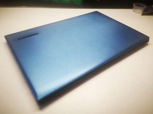 HIGH SPEC!*QUAD CORE 8th Gen i7*LENOVO 130*i7-8550U*8GB DDR4*1000GB HDD*UHD620*