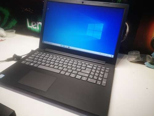 HIGH SPEC!*QUAD CORE 8th Gen i7*LENOVO 130*i7-8550U*8GB DDR4*1000GB HDD*UHD620*