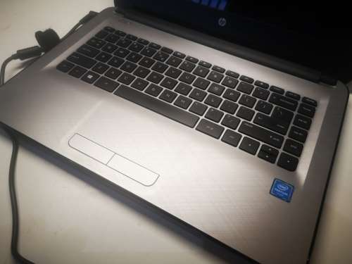 EXCELLENT*7TH GEN!*LATEST DESIGN*HP NOTEBOOK 14*N3700*4GB RAM*1000GB HDD*QUAD CORE