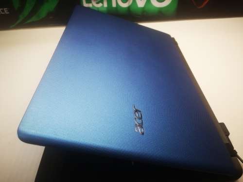 VERY FAST, HIGH SPEC!*HIGH SPEC!*ACER EXTENSA 2540*i5-7200u*8GB RAM*256GB SSD!*