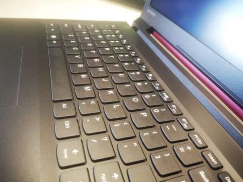 HIGH SPEC i5-LENOVO V310-i5-7200u-8GB DDR4-500GB HDD-FULL HD-DVD