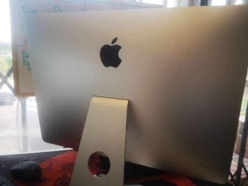 PLEASE READ-APPLE IMAC MID 2017-215`-8GB RAM-1000GB FUSIONi5-7400