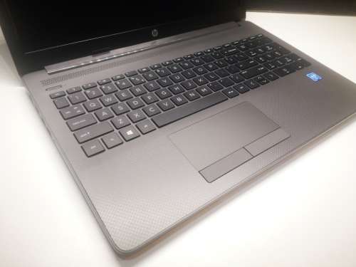 BRAND NEW-1010 CONDITION-HP 250 G7-N4020-9TH GEN4GB DDR4500GB HDD10 MONTHS WARRANTY