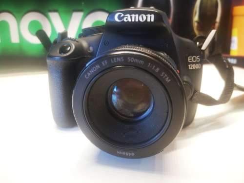 AS NEW-CANON EOS 1200D-18MEGA PIXEL-DIGIC4-FULL HD VIDEO-ISO 6400-50MM CANON LENS