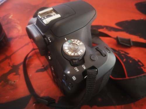 AS NEW-CANON EOS 2000D-247MEGA PIXEL-DIGIC4-FULL HD VIDEO-18-55MM LENS