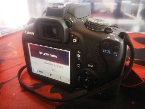 AS NEW-CANON EOS 2000D-247MEGA PIXEL-DIGIC4-FULL HD VIDEO-18-55MM LENS