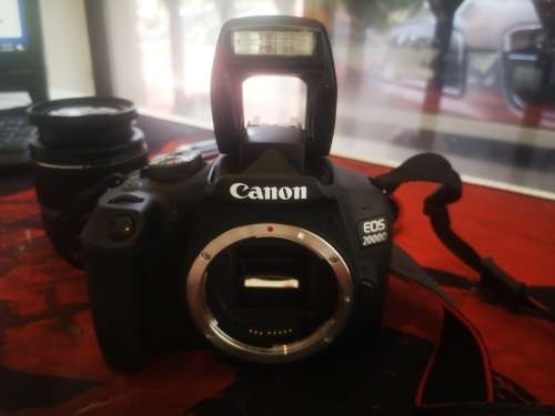 AS NEW-CANON EOS 2000D-247MEGA PIXEL-DIGIC4-FULL HD VIDEO-18-55MM LENS