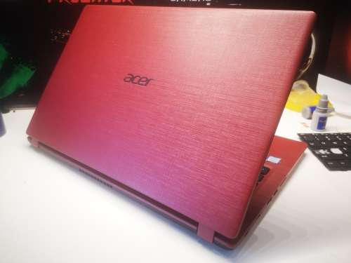 *7th GEN BEAUTY!*ACER ASPIRE 315*i3-7020U*HD*1000GB HDD*4GB RAM*HD620 GRAPHICS*