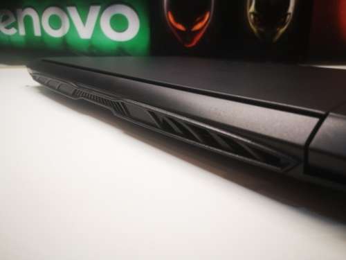 **Ultimate Gamer**GIGABYTE SABER 15*i7-7700HQ*GTX1050*FHD*8GB RAM*1000GB HDD*BACKLIT*QUAD CORE*