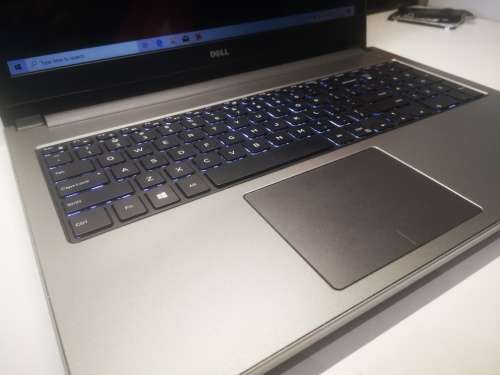 Graphic design/Engineering*DELL INSPIRON 5555*AMD A10-8700P*RADEON R6*12GB RAM*500GB HDD*ADRENALIN*