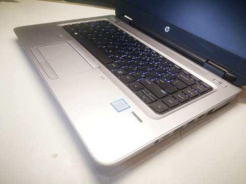 LATE ENTRY!*BEAUTIFUL*7TH Gen i5*HP PROBOOK 640 G3*256GB SSD*8GB DDR4*