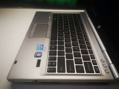 *HIGH SPEC*HP ELITEBOOK 2560P*i7-2620M*8GB RAM*500GB HDD*3G*