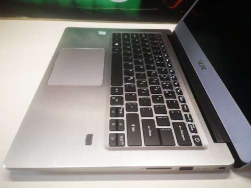 1ST BID!*8TH GEN i7 BEAUTY*ACER SWIFT 3*i7-8550U*8TH GEN i7*IPS FHD*12GB RAM*OPTANE 1000GB HDD*