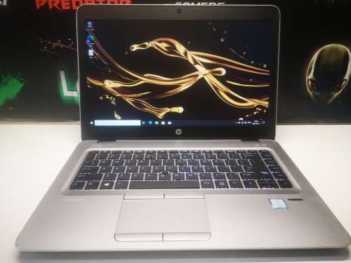 HIGH SPEC!*HP ELITEBOOK 840 G4*i5-7200U*8GB*500GB HDD*HD DISPLAY*HD 620