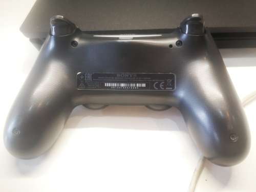 EXCELLENT!*PS4 SLIMLINE-1000GB*ORIGINAL PS4 CONTROLLER