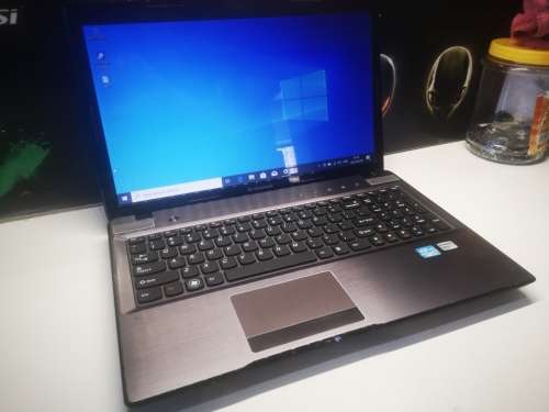 *HIGH SPEC*VERY FAST*LENOVO IDEAPAD Z570* i5-2430M*6GB RAM*256GB SSD*