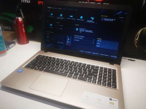 OFFICE SPEC/SCHOOL**ASUS X540S*CELERON*N3050*4GB DDR4*240GB SSD*HD GRAPHICS*