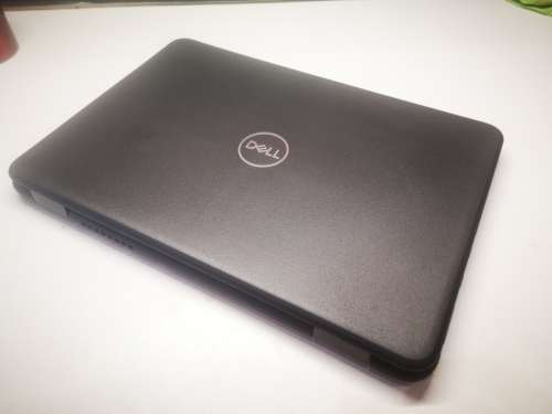 BRAND NEW! BOXED!*10/10*8TH GENERATION*DELL LATITUDE 3310*CELERON 4205U*4GB DDR4*64GB SSD*