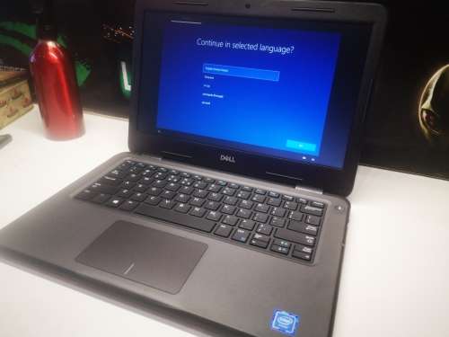 BRAND NEW! BOXED!*10/10*8TH GENERATION*DELL LATITUDE 3310*CELERON 4205U*4GB DDR4*64GB SSD*