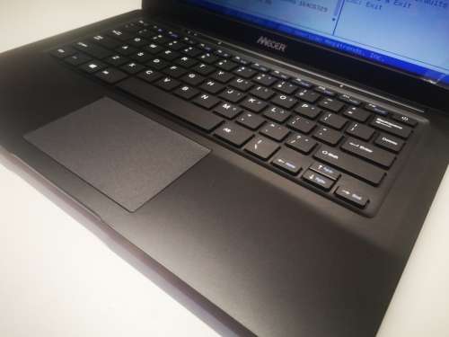 BRAND NEW!*MECER Z140C-XPRESS PRO*CELERON N3350*7TH GEN*4GB RAM*64GB SSD*