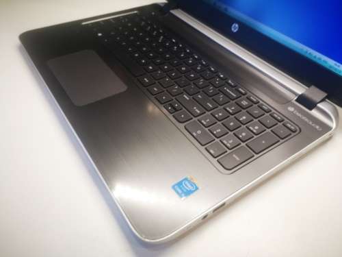 OFFICE SPEC*HP PAVILION 15*BEATS AUDIO*i5-4210U*6GB RAM*1000GB SSD*HD DISPLAY*