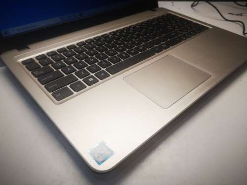 VERY HIGH SPEC!*FAST!*QUAD CORE 8TH GEN i5*ASUS F540*i5-8250u*LATEST 8TH GEN i5*240GB SSD*8GB DDR4*