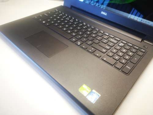 LATE ENTRY!*Cad/Graphic Design*DELL INSPIRON 15 3543*i5-5200u*NVIDIA GEFORCE 820M*256GB SSD*8GB RAM