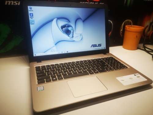 FAST*HIGH SPEC*X SERIES*ASUS X540U*i5-7200u*240GB SSD*8GB RAM*HD DISPLAY