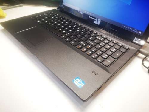 1ST BID!*VERY FAST!*LENOVO B580*I5-3210m*8GB RAM*256GB SSD PLUS 500GB HDD*