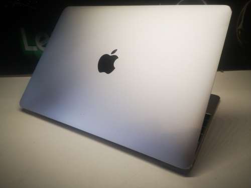 HIGH SPEC!*DO NOT MISS!!*APPLE MACBOOK 12*2017*CORE M3-7Y32*8GB RAM*256GB SSD*RETINA 2304X1440*