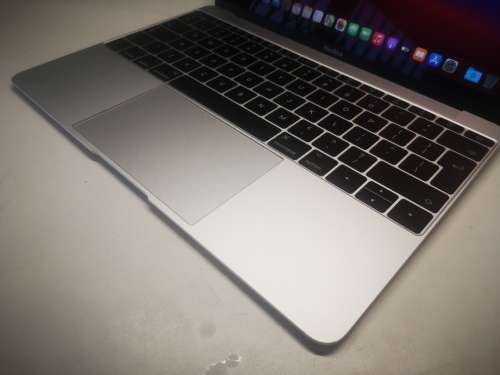 HIGH SPEC!*DO NOT MISS!!*APPLE MACBOOK 12*2017*CORE M3-7Y32*8GB RAM*256GB SSD*RETINA 2304X1440*