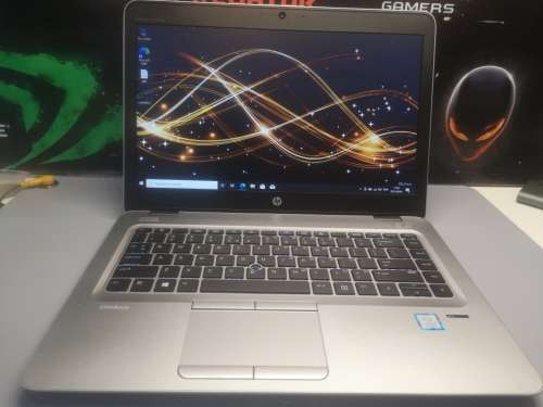 VERY HIGH SPEC!*HP ELITEBOOK 840r G4*i5-8250U*8GB*500GB HDD*HD DISPLAY*UHD 620*4G LTE*WARRANTY