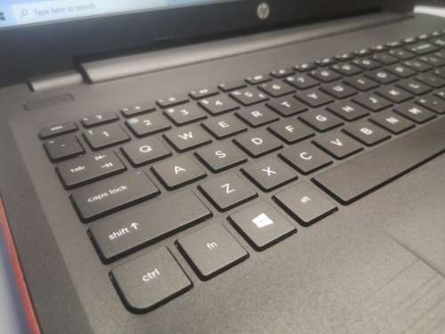 HIGH SPEC*Beautiful*HP 250 G5*i5-6200U*8GB RAM*500GB HDD*HD*HD 520*DVD*