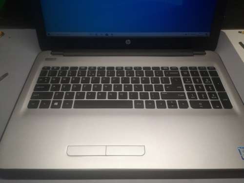 HIGH SPEC*Beautiful Silver*HP 250 G5*i5-6200U*8GB RAM*500GB slim HDD*FULL HD*HD 520*DVD*1920x1080
